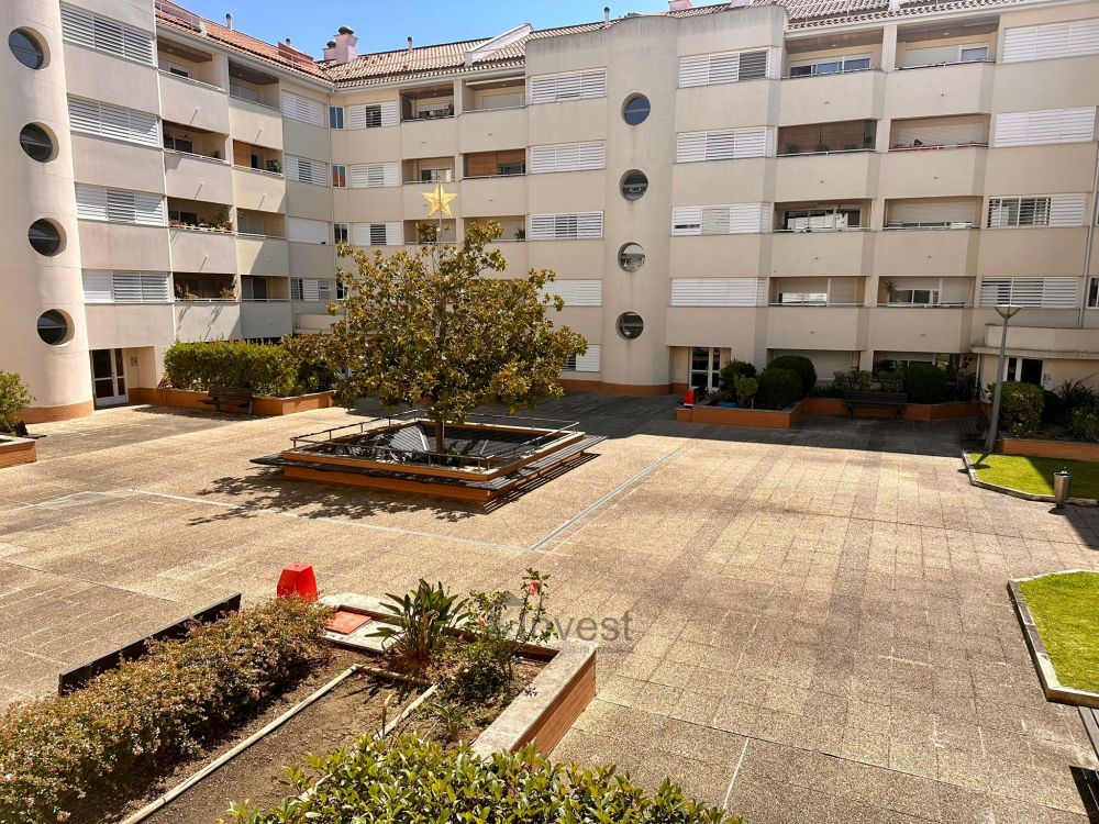 Apartamento T3 em condominio fechado na Alta de Lisboa, Lumiar